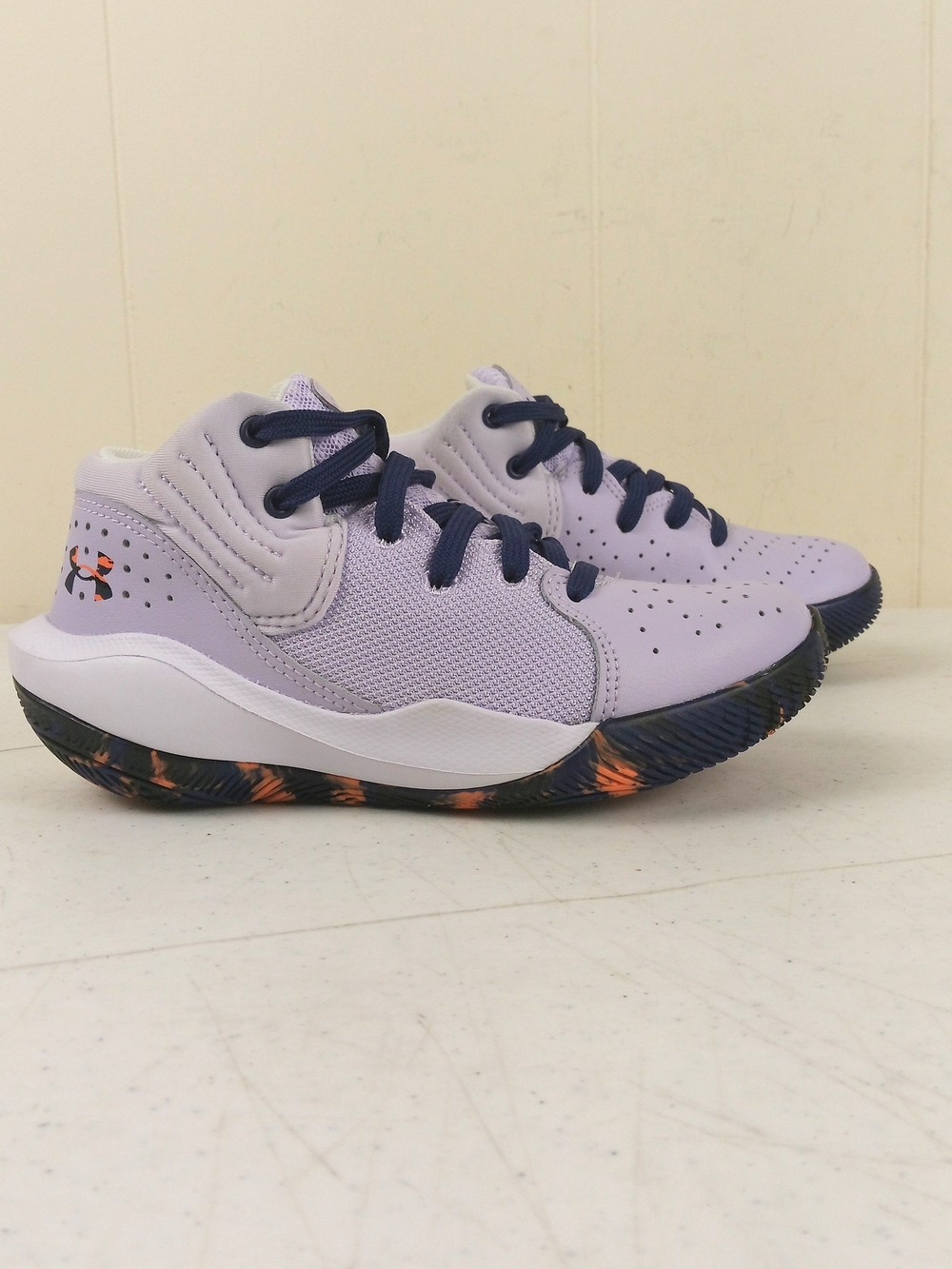 Under Armour Kids' Jet 21 Lavender Basketball Shoes with Navy Accents Size 13